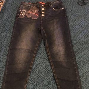 JEANS - Skinny High Rise Jeans